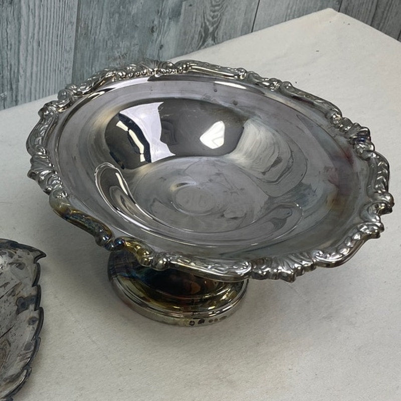 Set of 2 Vintage Silver Tarnished Patina Leaf Dish and Bowl w Stand Table Decor