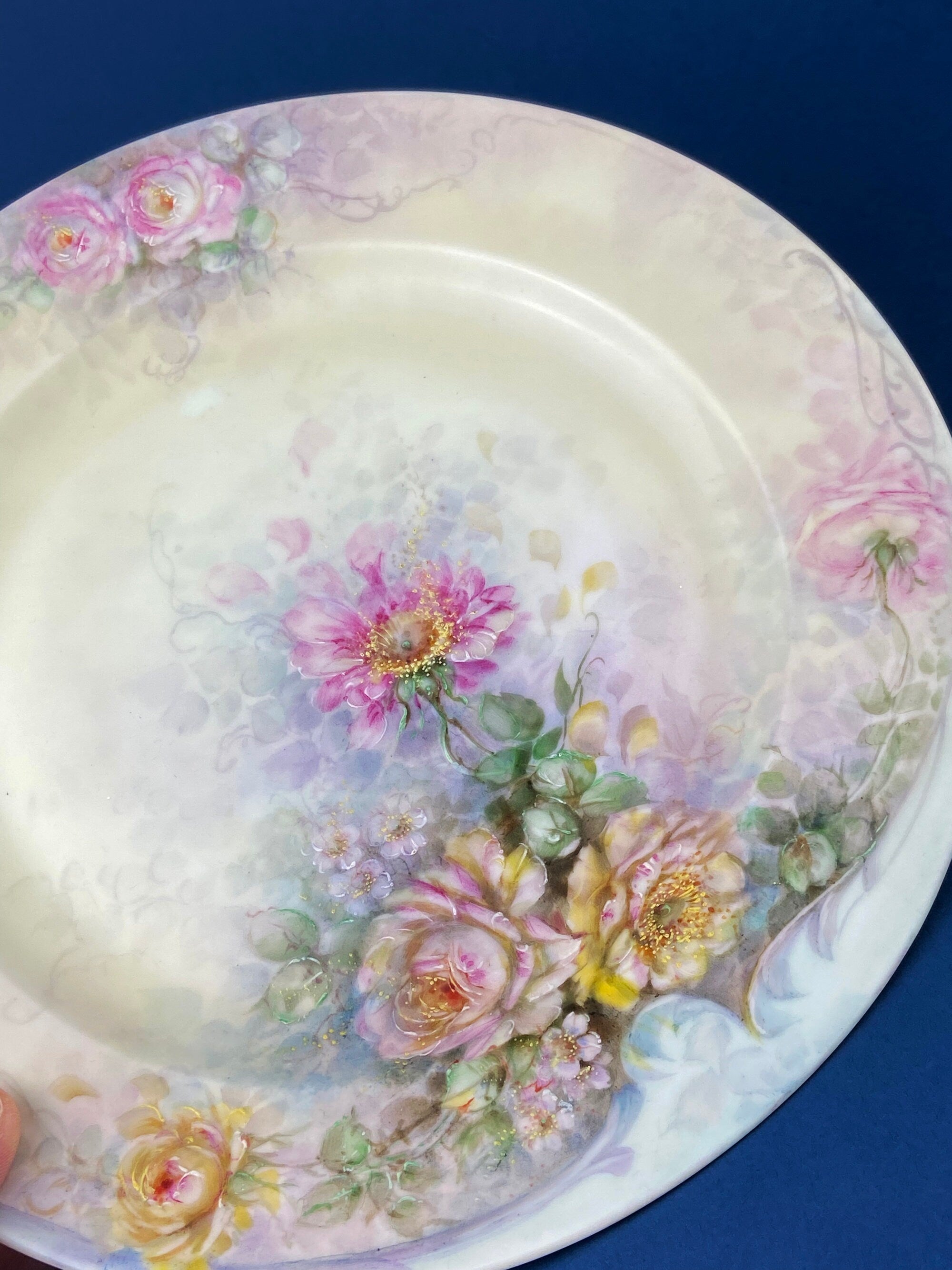 Vintage Hand Painted Plate: Floral Motif Decorative Display, Signed