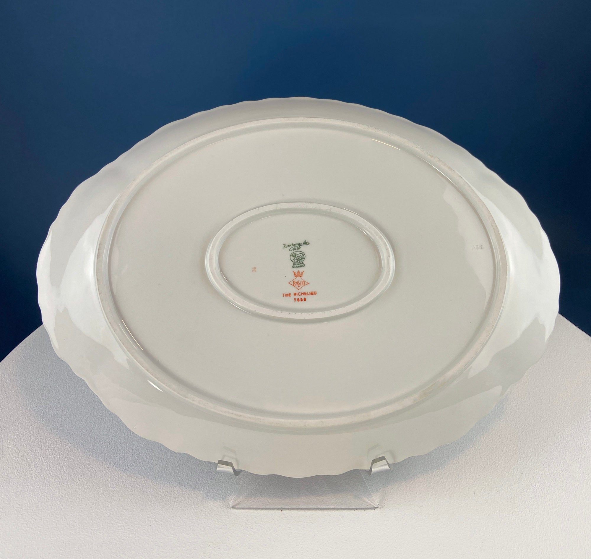 Antique Porcelain Serving Dishes. Set of Five Hutschenreuter Platters and Bowls with Pink Rose Garlands Motif.