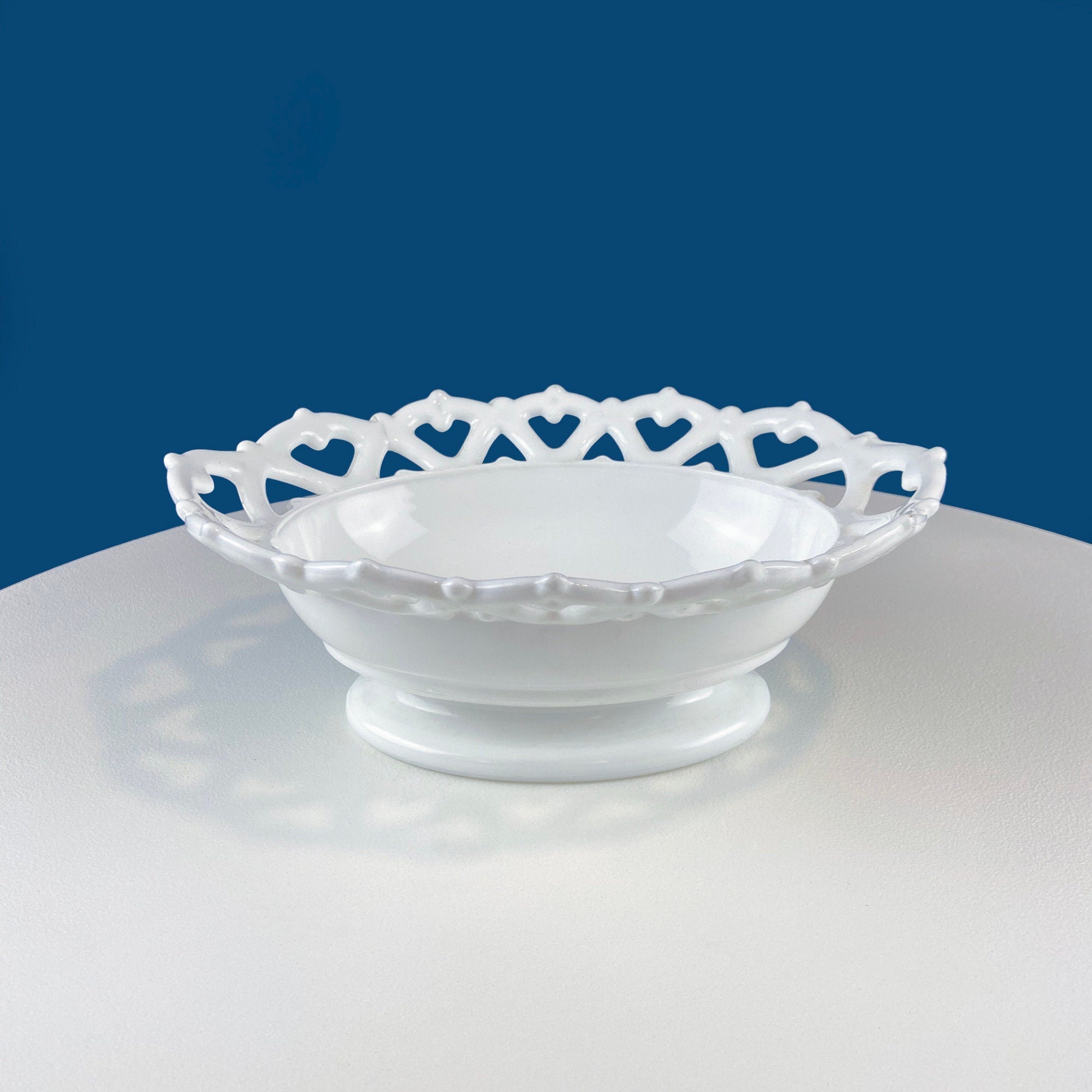 Vintage Milk Glass Oval Bowl with Reticulated Edge. White Serving Dish with Lacey Edge. Table Centerpiece. Dining Rm Decor. White Home Decor