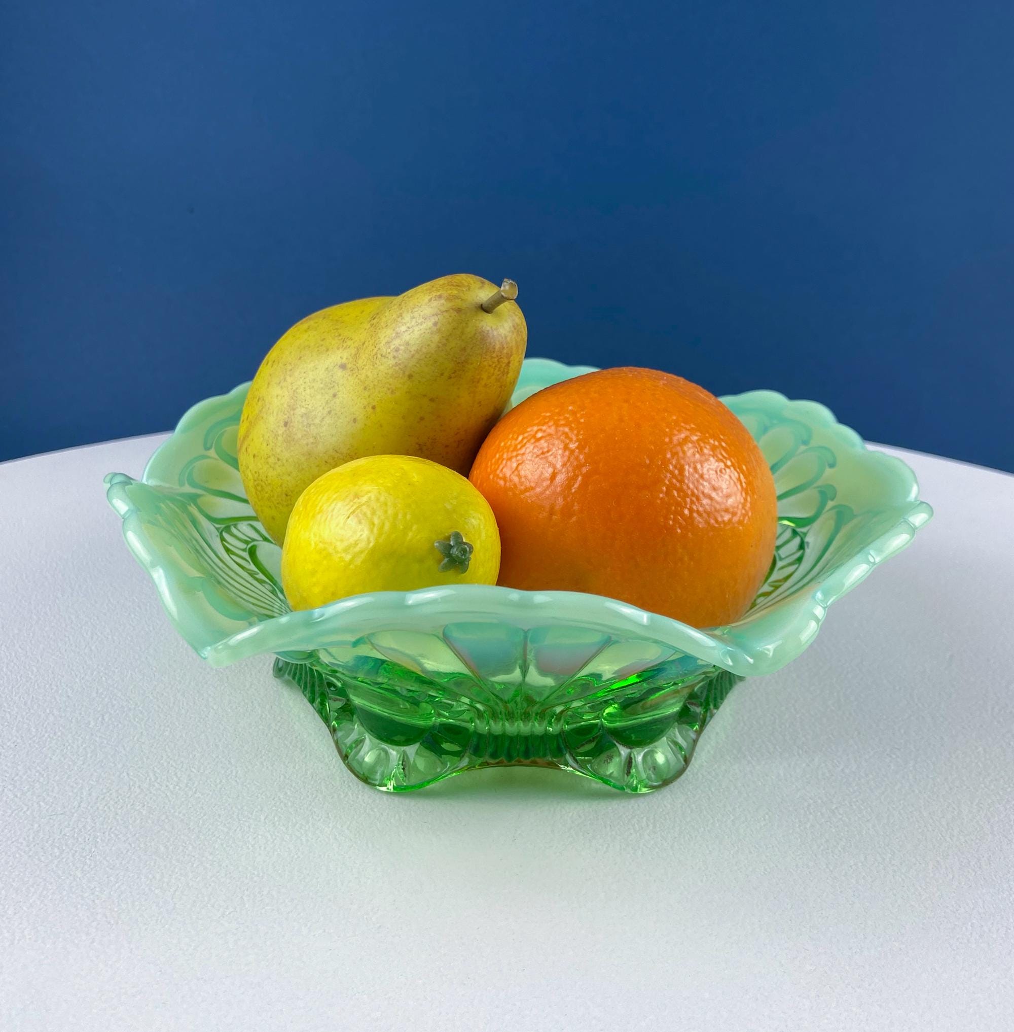 Vintage Fenton Emerald Green Depression Glass Fruit Candy Serving Bowl with Art Deco Motifs. Opaque Scalloped Edge. Dining Room Table Decor.