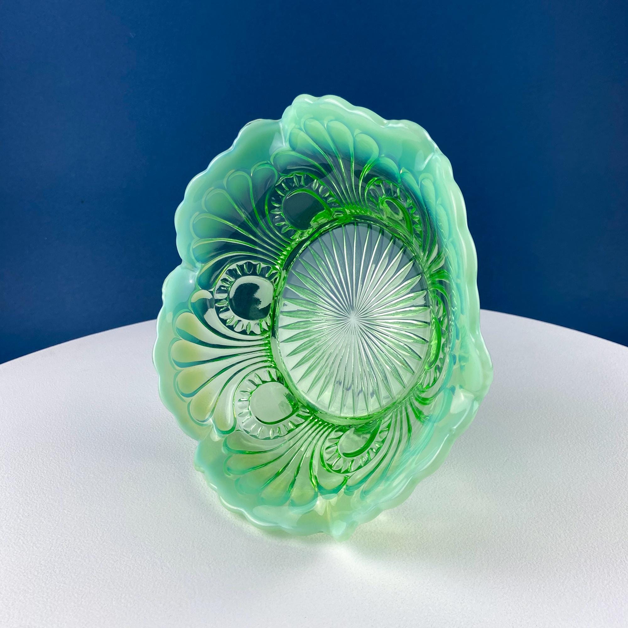 Vintage Fenton Emerald Green Depression Glass Fruit Candy Serving Bowl with Art Deco Motifs. Opaque Scalloped Edge. Dining Room Table Decor.