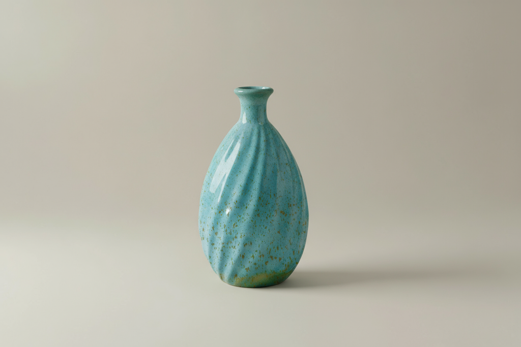 Twist Vase urn