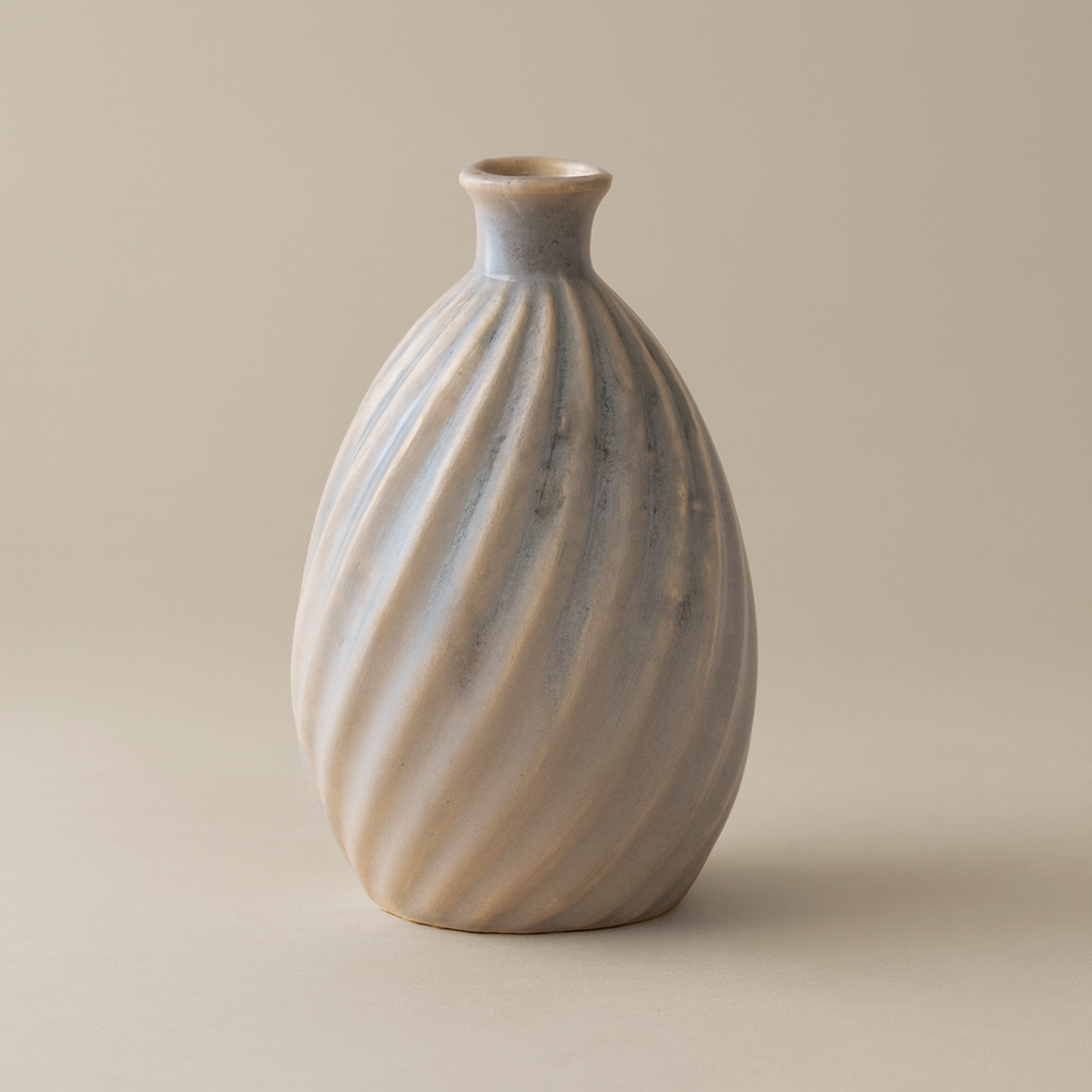 Twist Vase urn