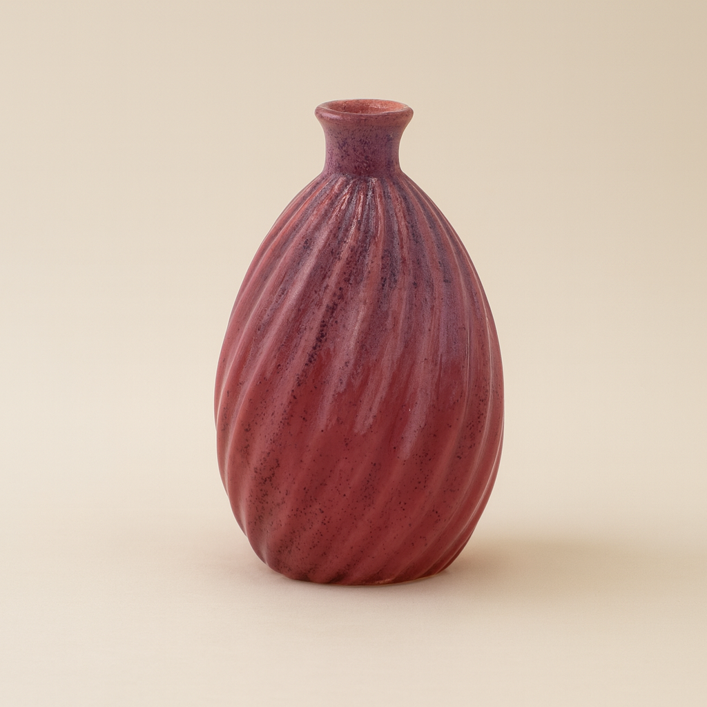 Twist Vase urn