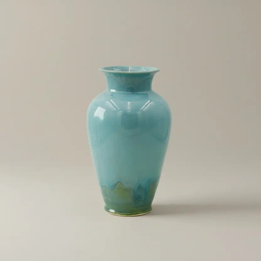 Gloria Vase urn